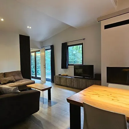 Nature Viroinval - Midden In De