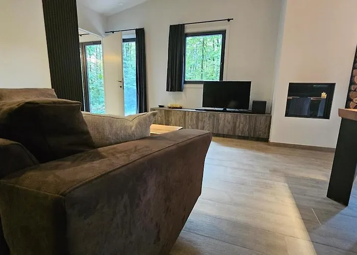 Nature Viroinval - Midden In De